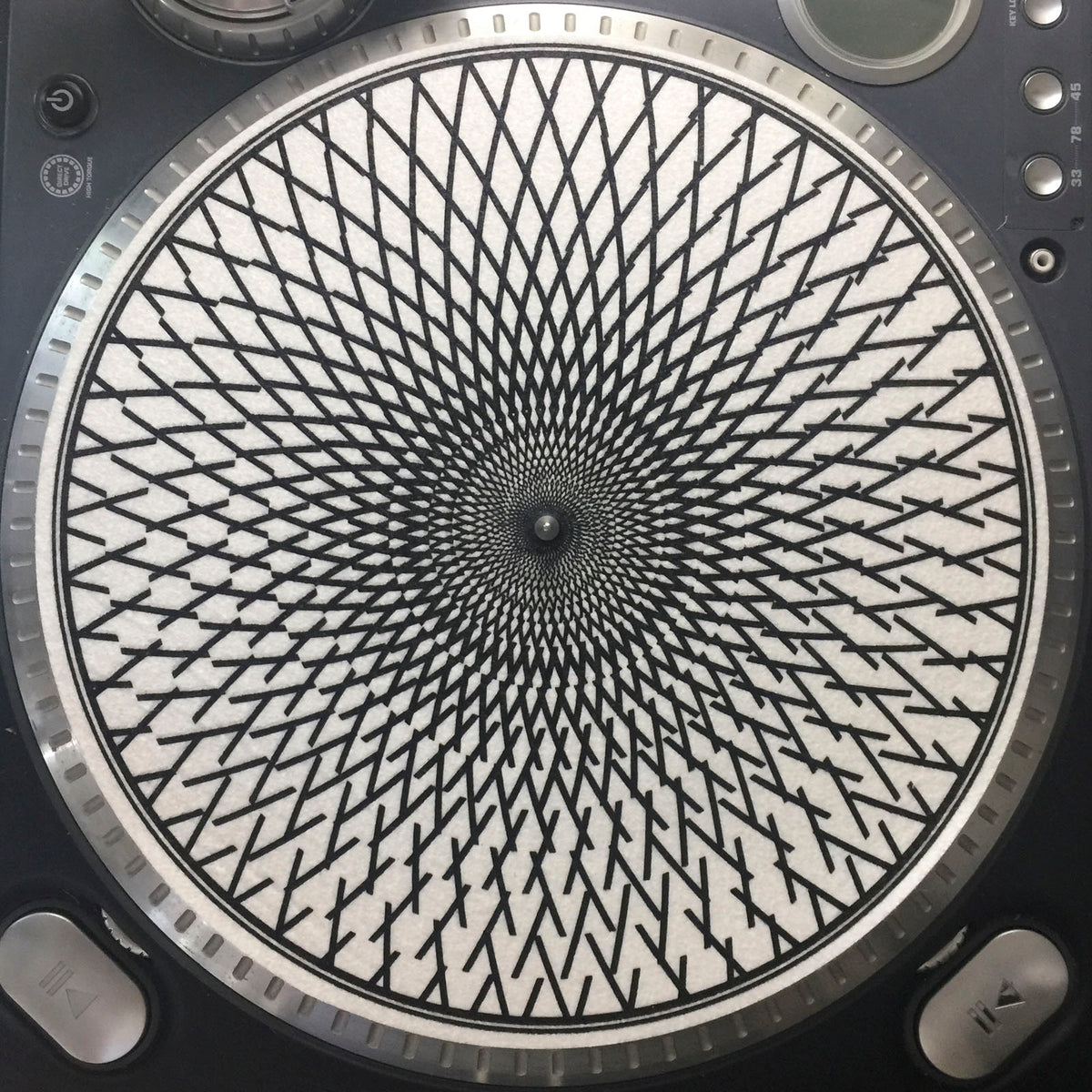 Steppin' Spiral 33 Slipmat – Drew Tetz